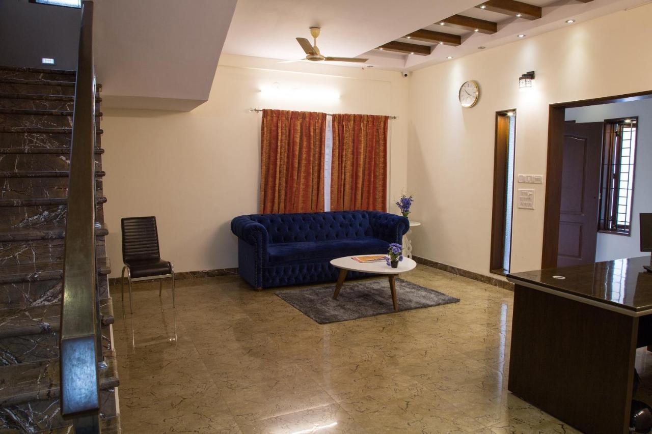 Oyo 8737 King Suites Bangalore Eksteriør billede