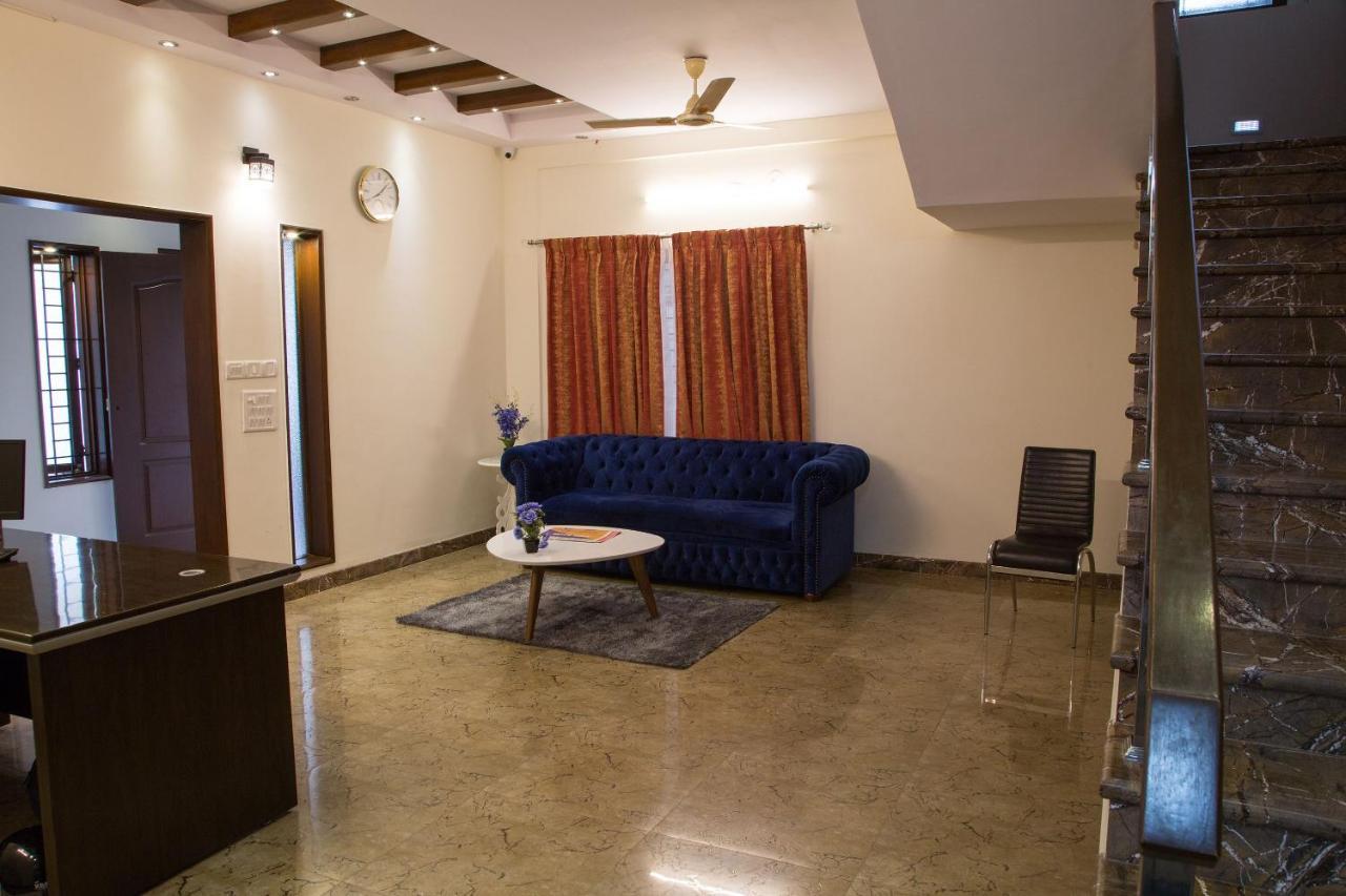 Oyo 8737 King Suites Bangalore Eksteriør billede